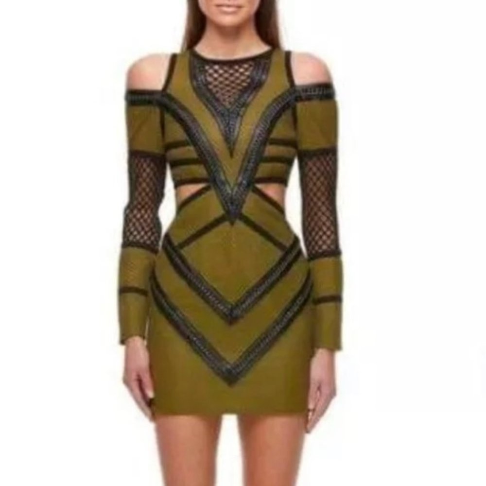 ELIYA THE LABEL Dorset Cut Out Chain Dress - Picture 3 of 13